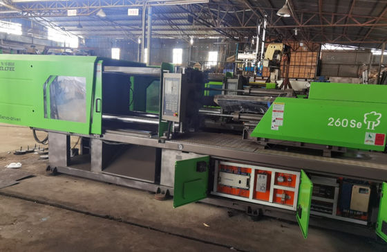 Macchina automatica originale utilizzata dello stampaggio ad iniezione del servomotore di Hong Kong Donghua 260SE2